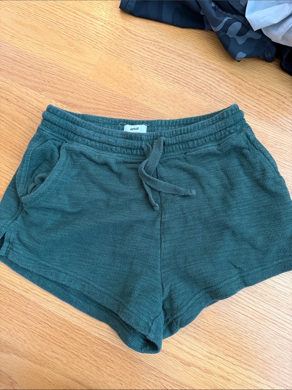 Aerie Cozy Green Women’s Lounge Shorts